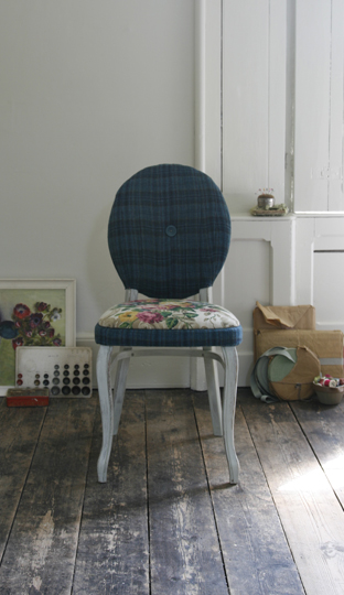 Aunt chair